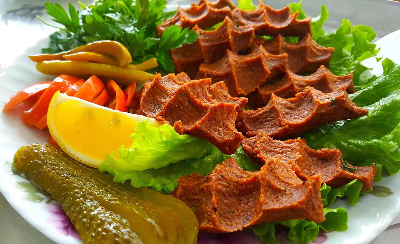 Serik Çiğ Köfteci Ömer Usta
